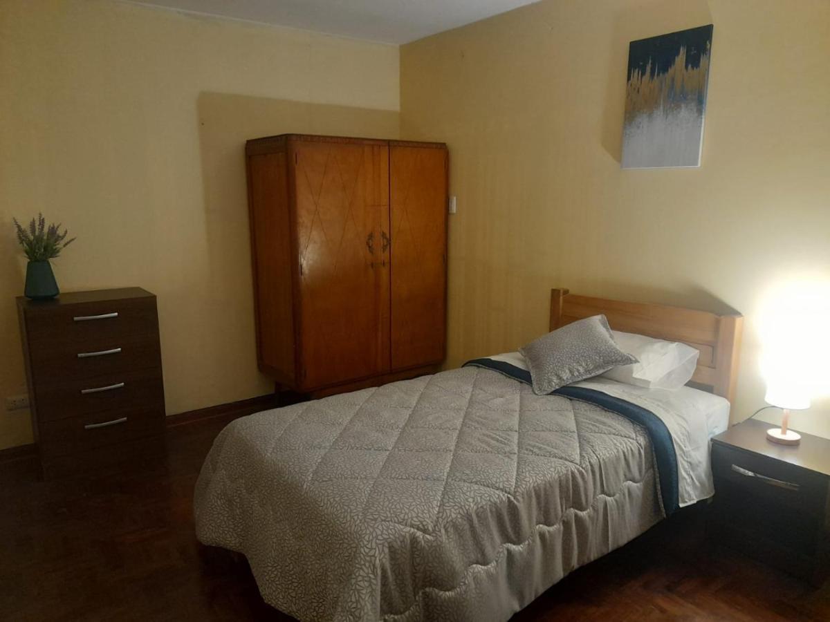 Casa Navarra Habitación en casa particular